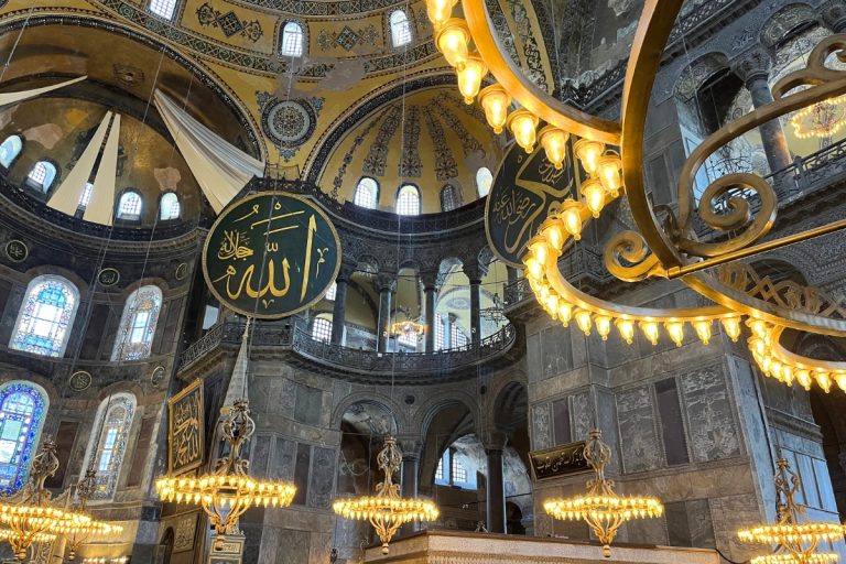 A Quick Visit to Istanbul: The Blue Mosque, Hagia Sophia, and the Basilica Cistern